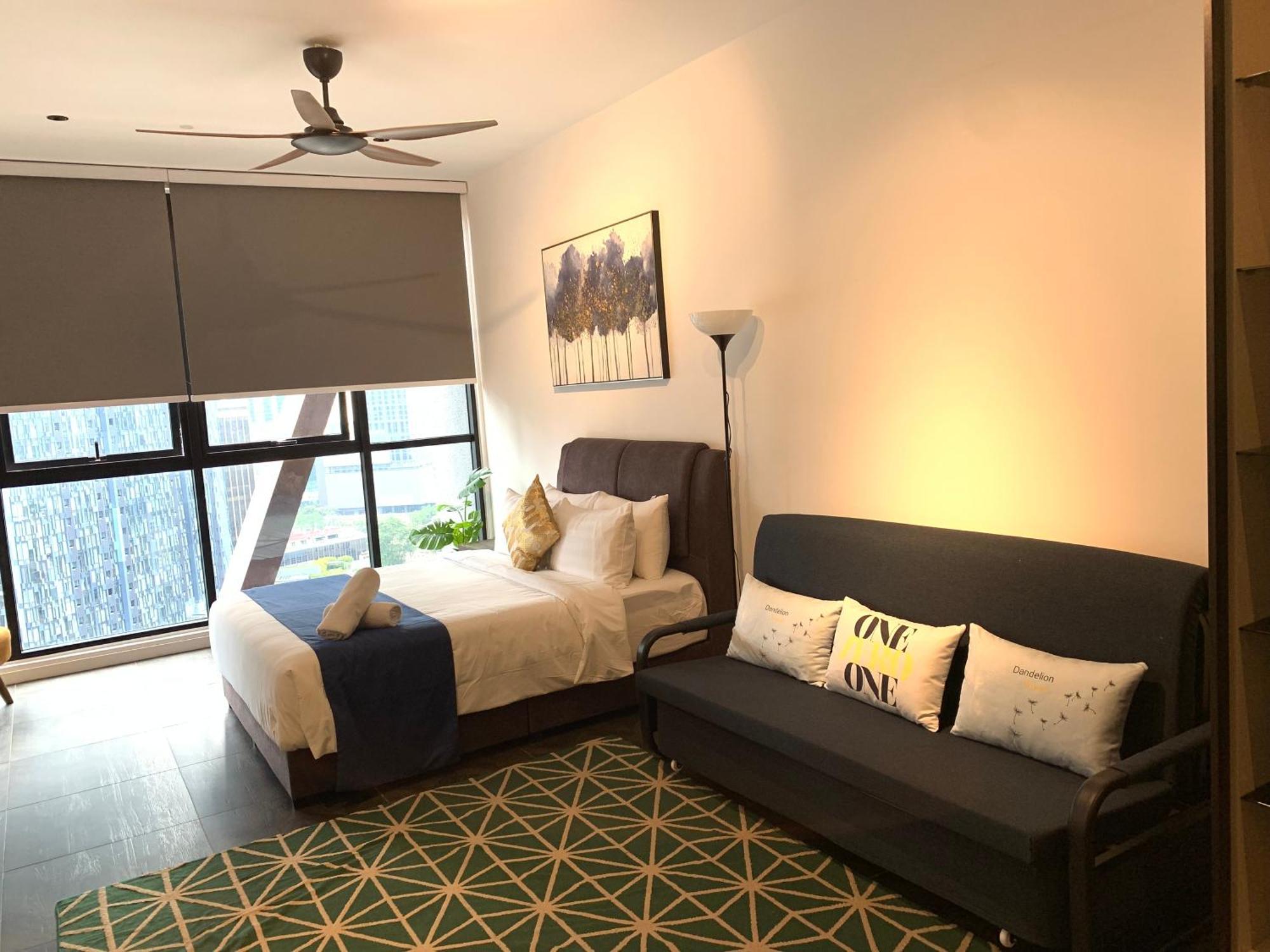 Scarletz Suites Klcc By Gc Luxury Suites 吉隆坡 外观 照片